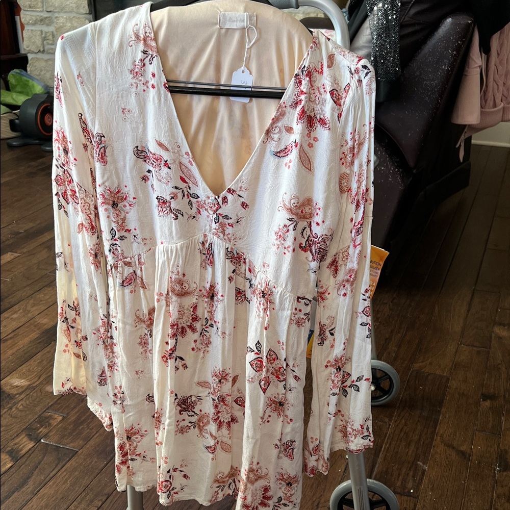 Altar'd State Cream and Dark Pink Floral dress. Large C357 GROOVY!